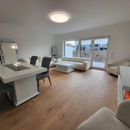 Greenvillas Bonn Einfamilienhaus Dom wakacyjny *
